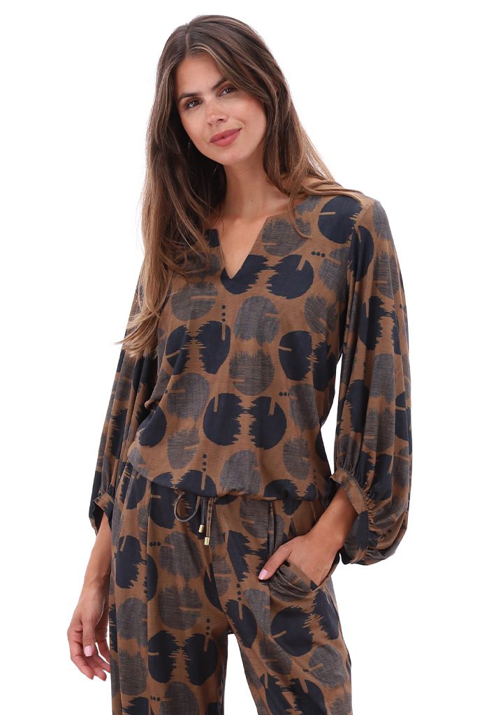 SHIRT B318 P047 PANTS B317 P047